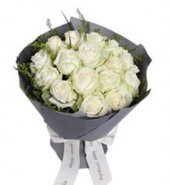 AHR1397 - White roses
