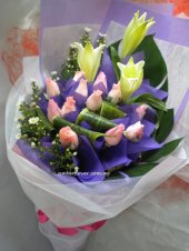 AHM506 (Lilies & roses)