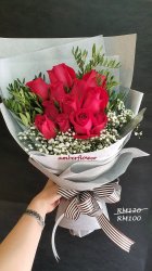 AHB9489 - Red roses