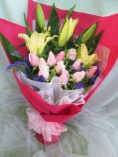 AHB9920 - Mixed lilies & roses