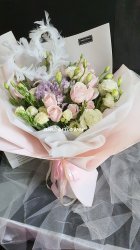 AHB9366 - Mixed flowers