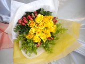 AHR1450 - Yellow roses