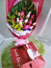 AHB9822 - Roses & cake