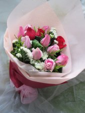AHB9838 - Mixed roses
