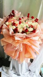 AHB9341 - Huge Bouquet