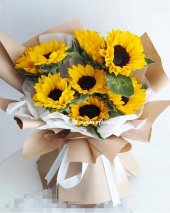 AHB9417 - Sunflowers