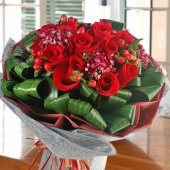 AHR2777 - Red roses