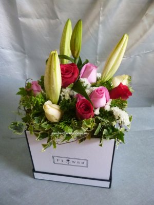 Abox9940 (Mixed flowers)