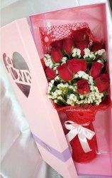 Alove190 (Red roses in box)