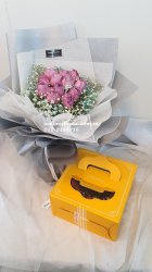 AHB9337 - Purple roses & cake