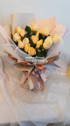 AHB9315 - Champagne roses