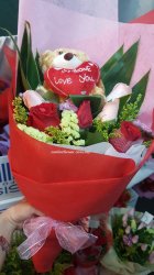 Alove183 (Mixed roses & bear)