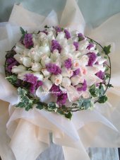 AHR1344 (lipstick roses)