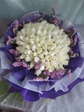 AHR1414 - White roses