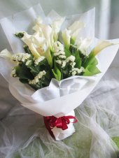 AHB9829 - calla lilies